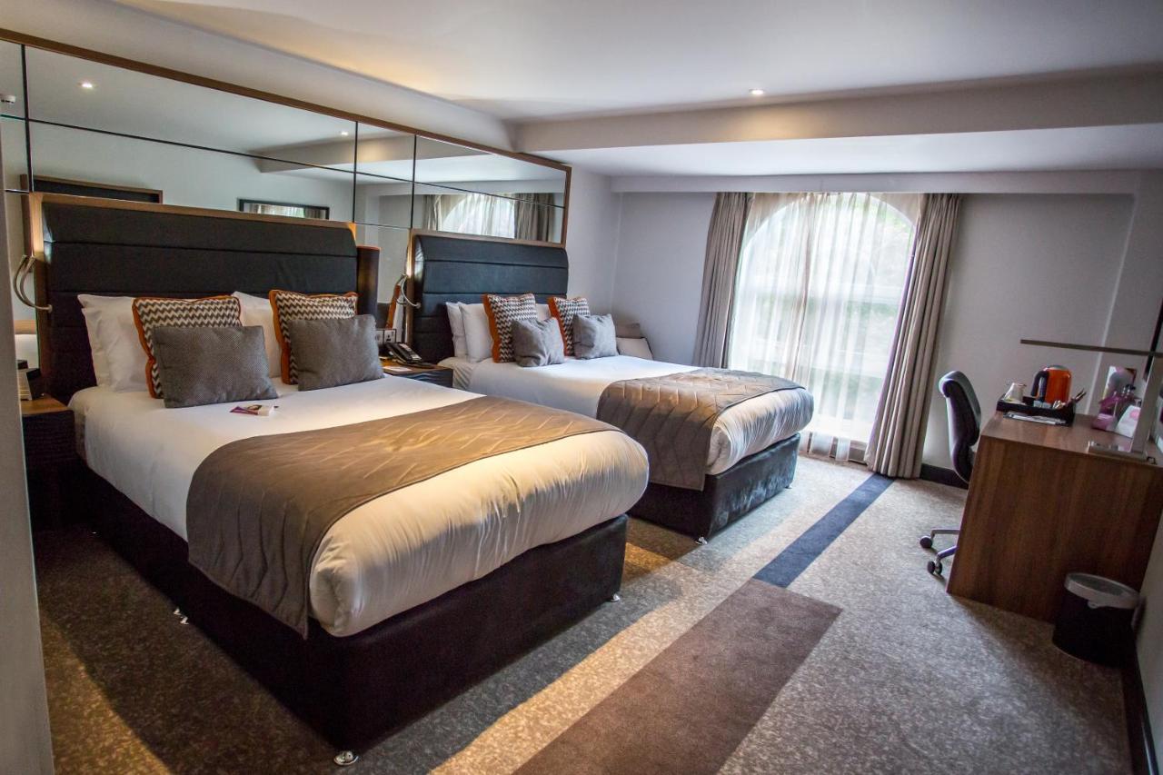 Crowne Plaza Gerrards Cross By Ihg Otel Beaconsfield Dış mekan fotoğraf