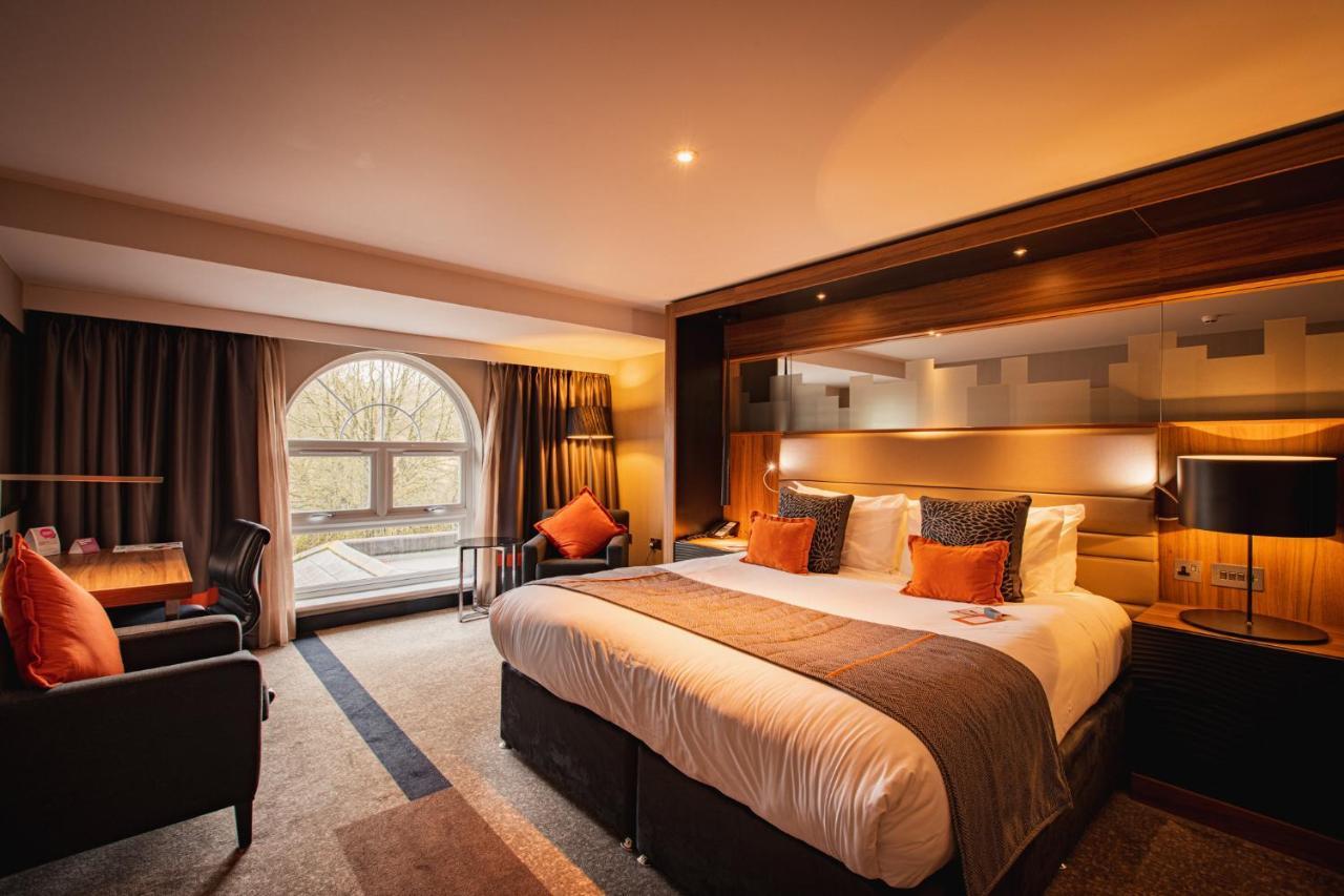 Crowne Plaza Gerrards Cross By Ihg Otel Beaconsfield Dış mekan fotoğraf