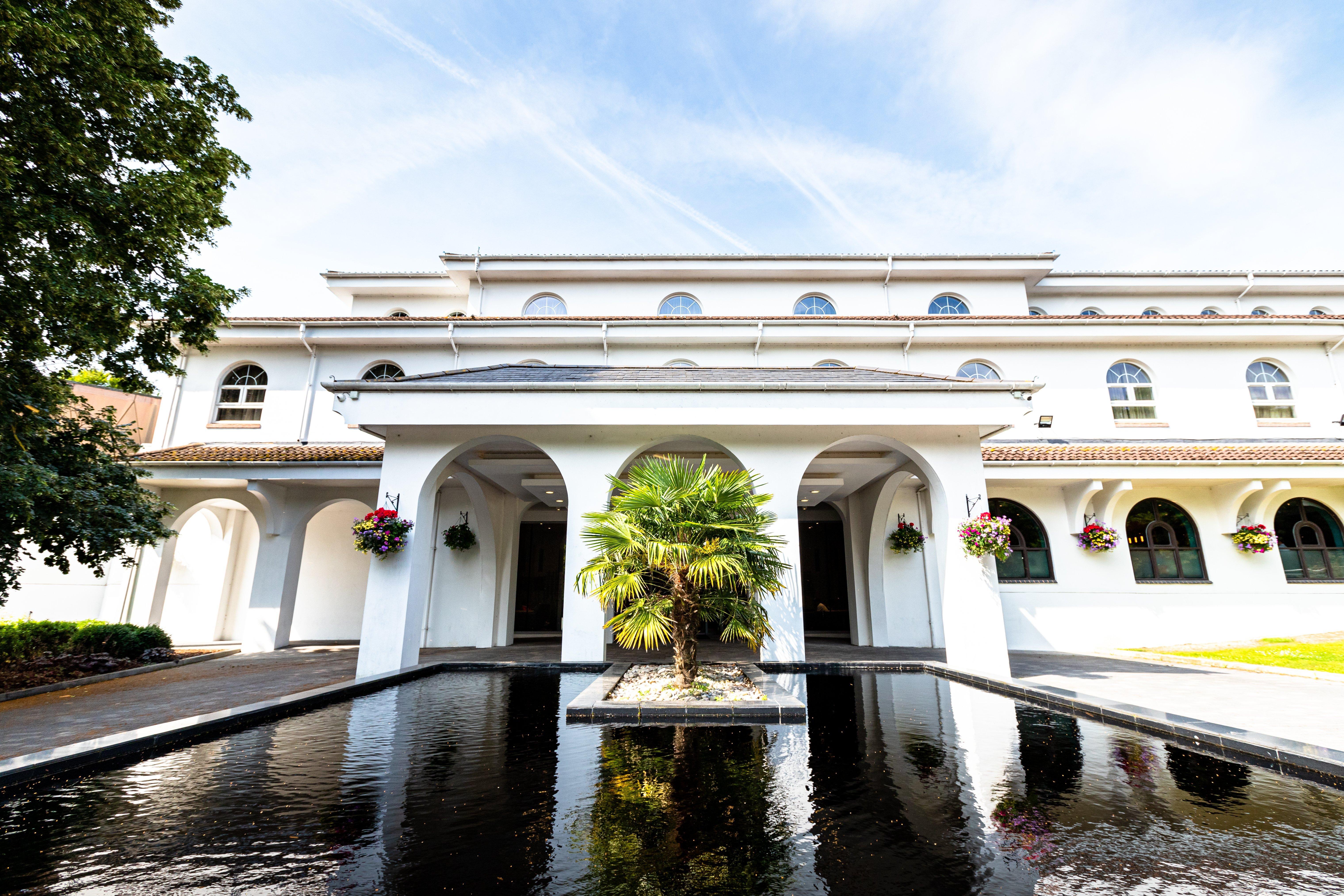 Crowne Plaza Gerrards Cross By Ihg Otel Beaconsfield Dış mekan fotoğraf