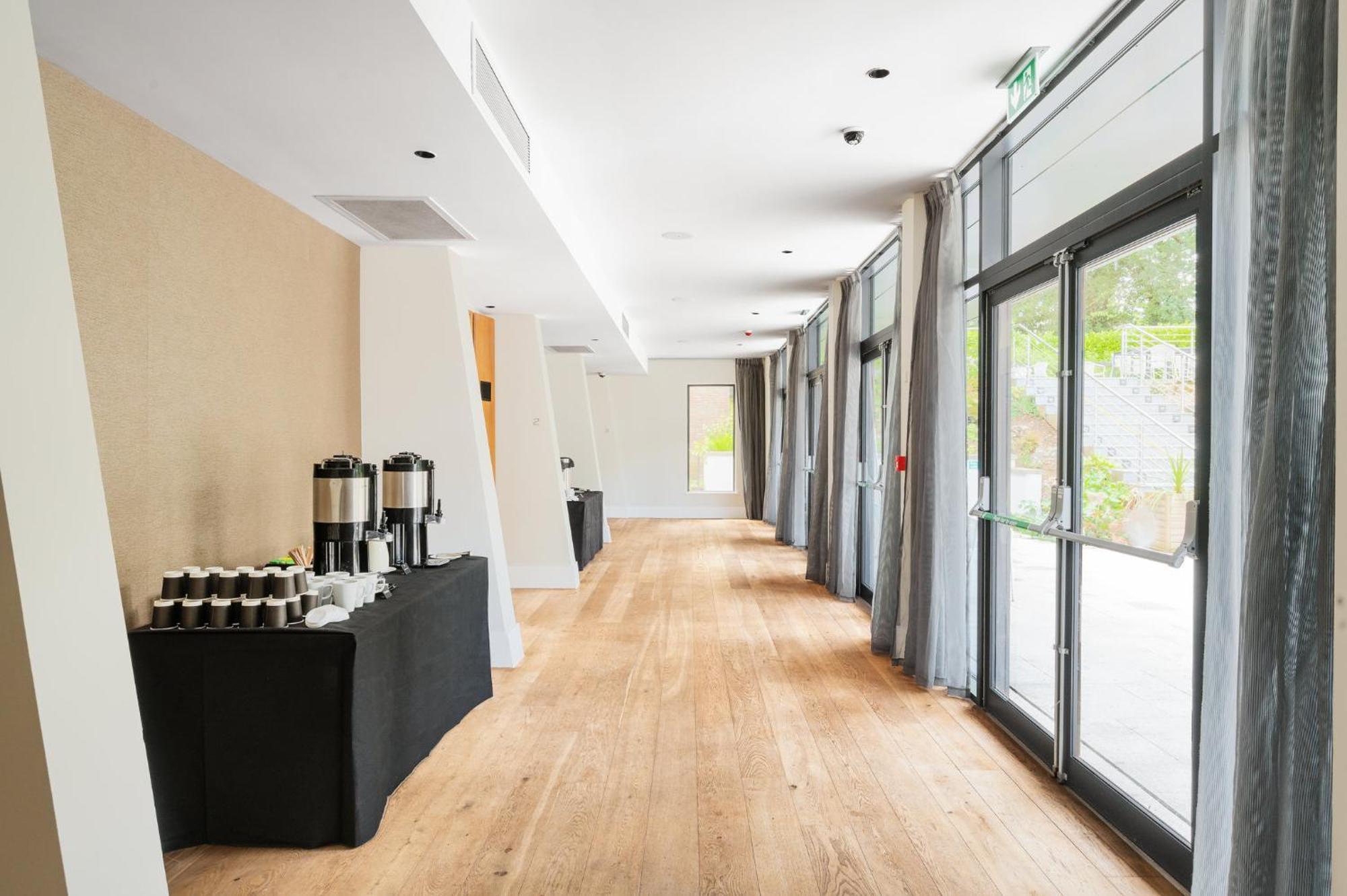 Crowne Plaza Gerrards Cross By Ihg Otel Beaconsfield Dış mekan fotoğraf