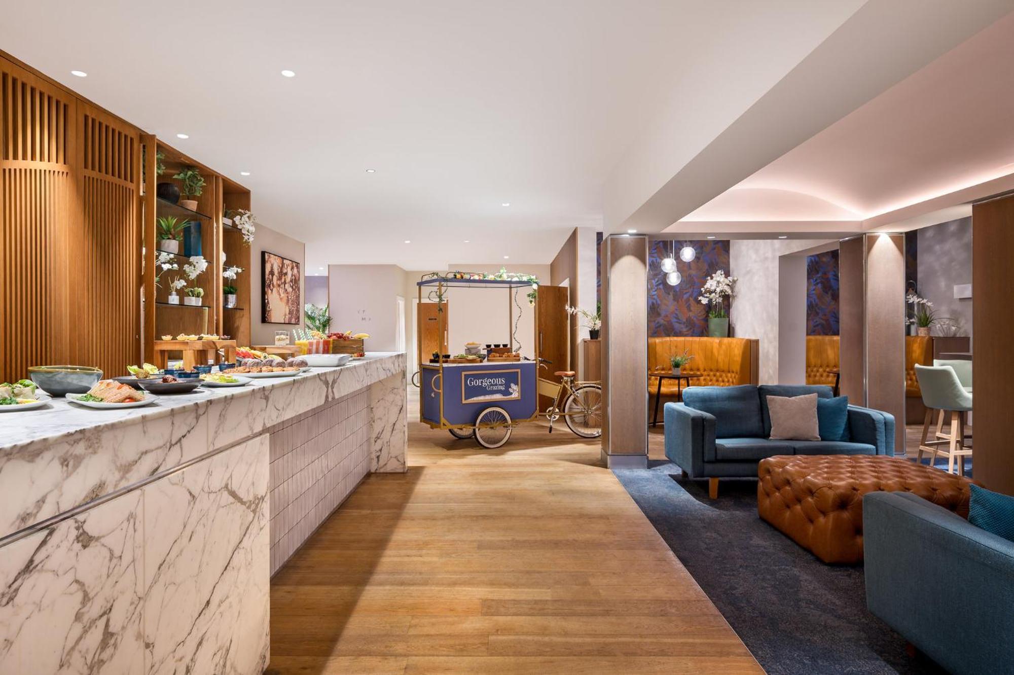 Crowne Plaza Gerrards Cross By Ihg Otel Beaconsfield Dış mekan fotoğraf